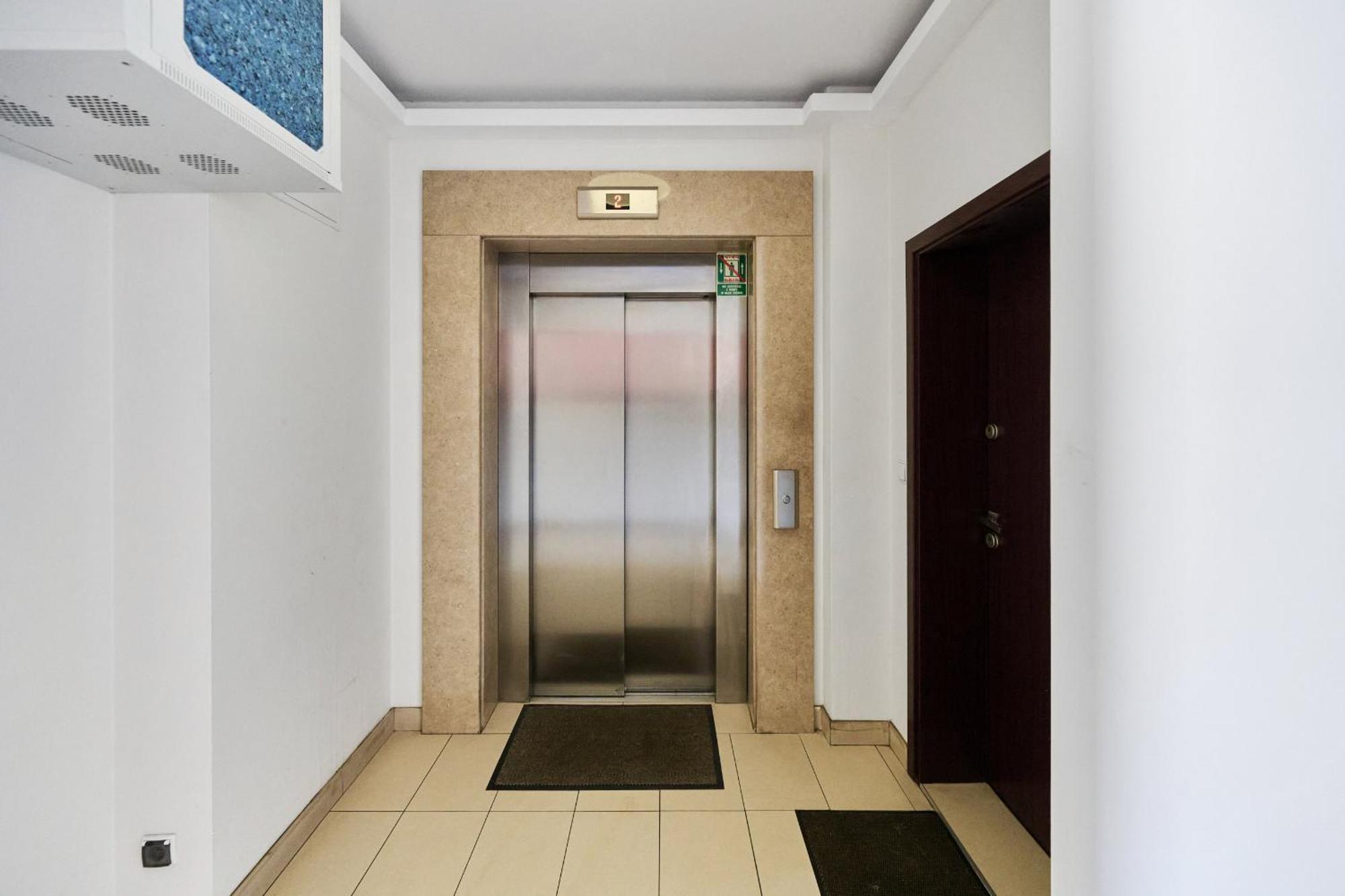 Apartament Szept Galeria Dominikanska By Noclegi Renters Vratislav Exteriér fotografie