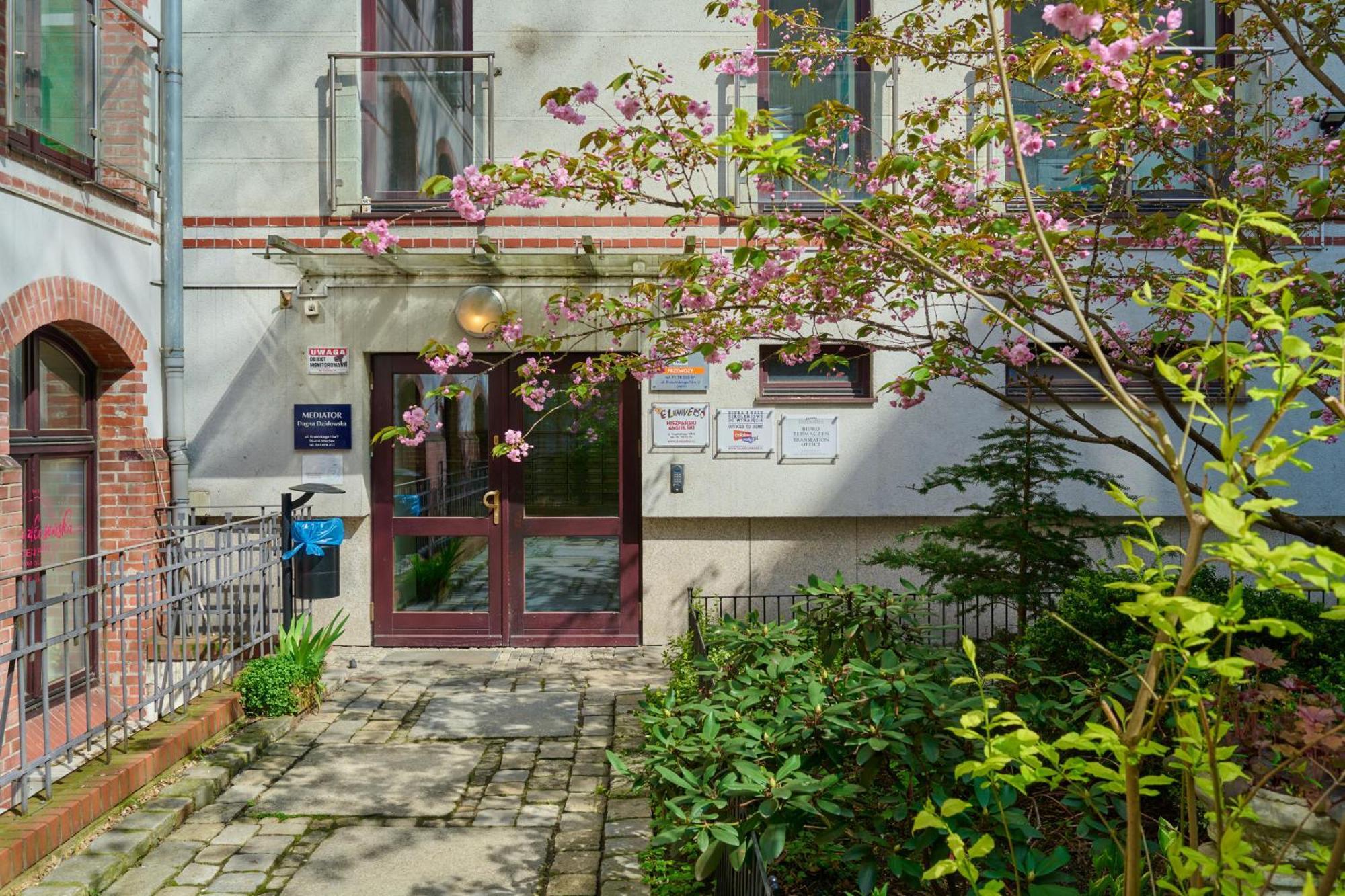 Apartament Szept Galeria Dominikanska By Noclegi Renters Vratislav Exteriér fotografie